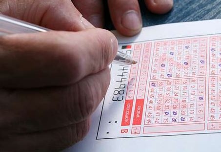 Късметлия от Добрич се превърна в 116 ия тотомилионер Той позна